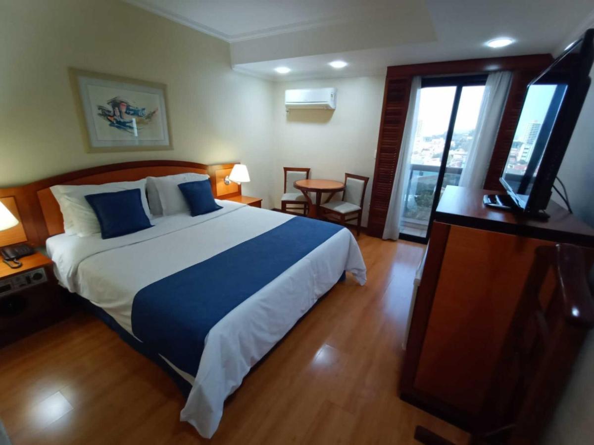 Summit Suítes Hotel